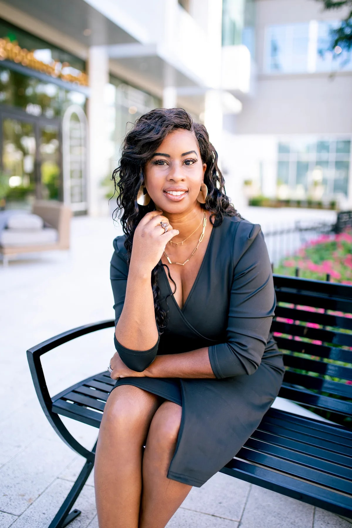Ebonie Zakiya, Author, Speaker & Entrepreneur